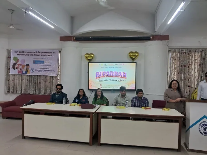 Dr. Sunita speaking at Bepardah event